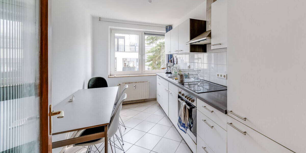 Etagenwohnung Aachen Aachen-Mitte - 2 Zimmer, 55 m&sup2;, 210.000&euro; | Angebot:26155992