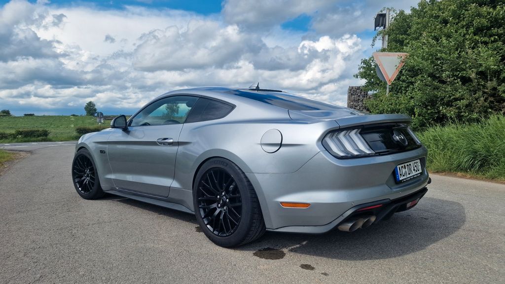 Ford Mustang 25.500 km 43.000 &euro; Stolberg 52224