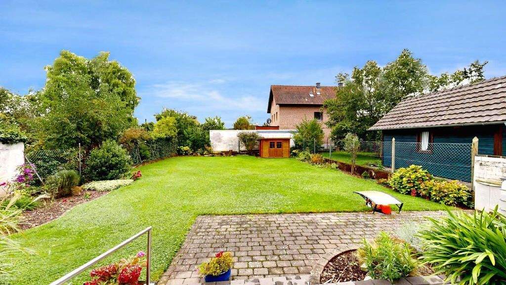 Mehrfamilienhaus, Wohnhaus Erftstadt-Blessem Lechenich - 1 Zimmer, 256 m&sup2;, 598.000&euro; | Angebot:25744799