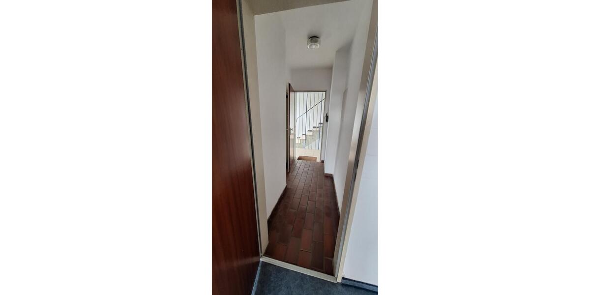 Etagenwohnung Aachen Aachen-Mitte - 1 Zimmer, 28 m&sup2;, 200&euro; | Angebot:25570081