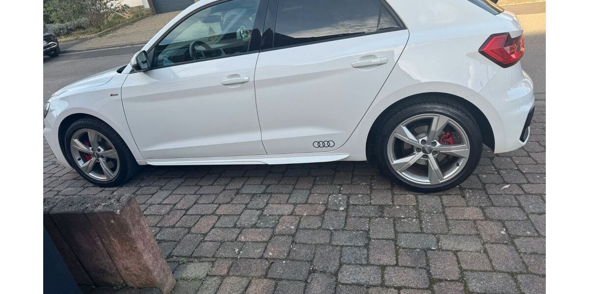 Audi A1 94.800 km 19.000 &euro; Aachen 52078