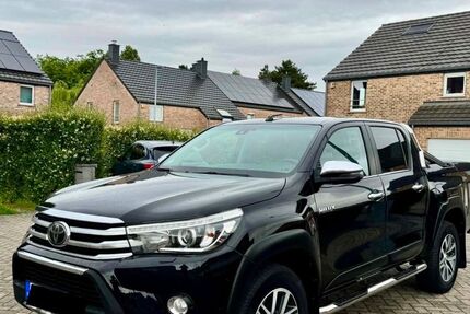 Toyota Hilux 186.548 km 20.600 &euro; Stolberg 52222