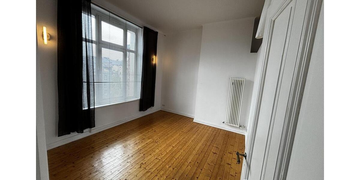Etagenwohnung Aachen Aachen-Mitte - 4.5 Zimmer, 140 m&sup2;, 1.890&euro; | Angebot:25986118