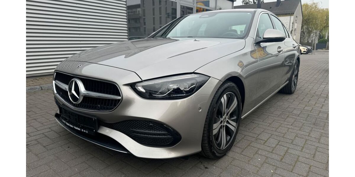 Mercedes-Benz C 220 131.111 km 27.850 &euro; Aachen 52078