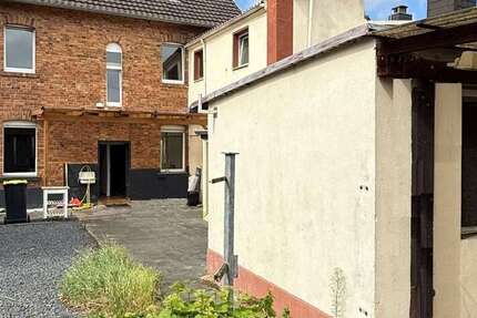 Haus Kerpen Balkhausen - 10 Zimmer, 172 m&sup2;, 385.000&euro; | Angebot:23488886