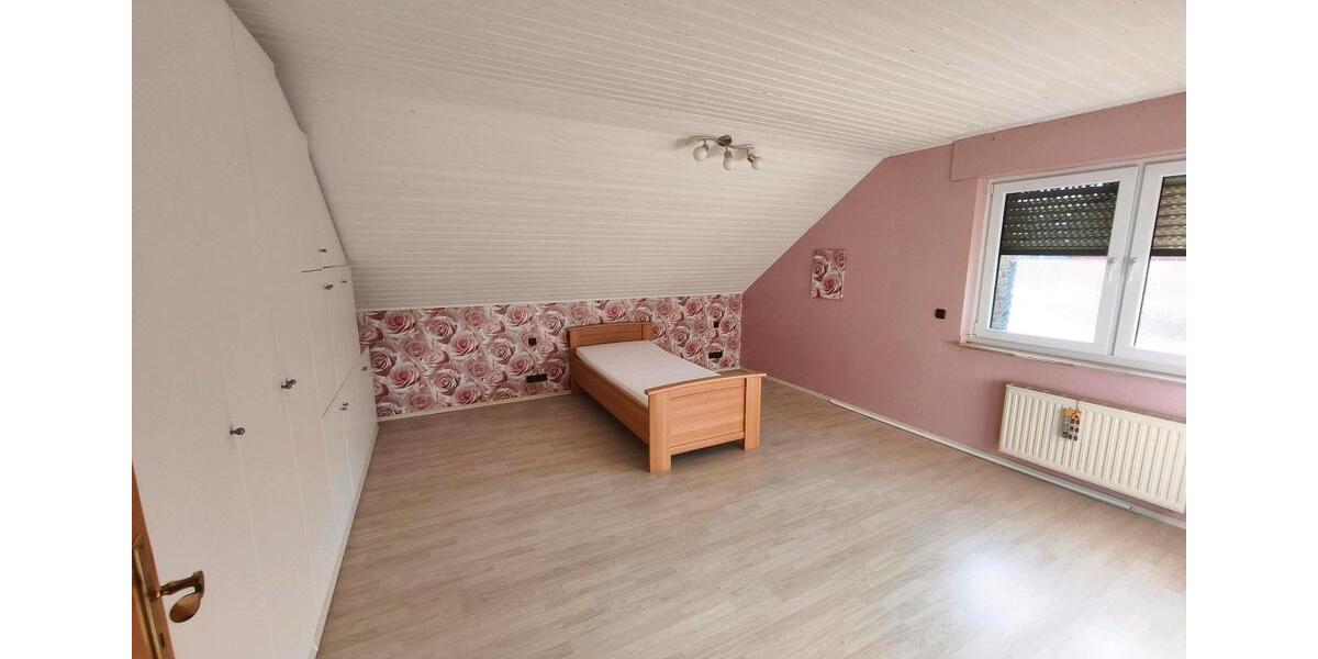 Einfamilienhaus Inden - 4.5 Zimmer, 120 m&sup2;, 380.000&euro; | Angebot:24646531