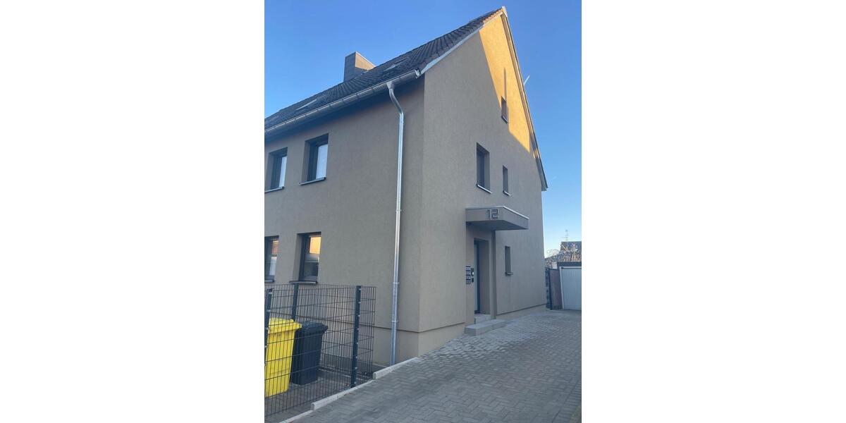 Dachgeschoßwohnung Eschweiler - 2 Zimmer, 45 m&sup2;, 1.300&euro; | Angebot:25640094