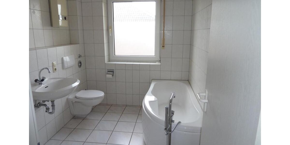 Etagenwohnung Aachen Aachen-Mitte - 2 Zimmer, 72 m&sup2;, 735&euro; | Angebot:25874913