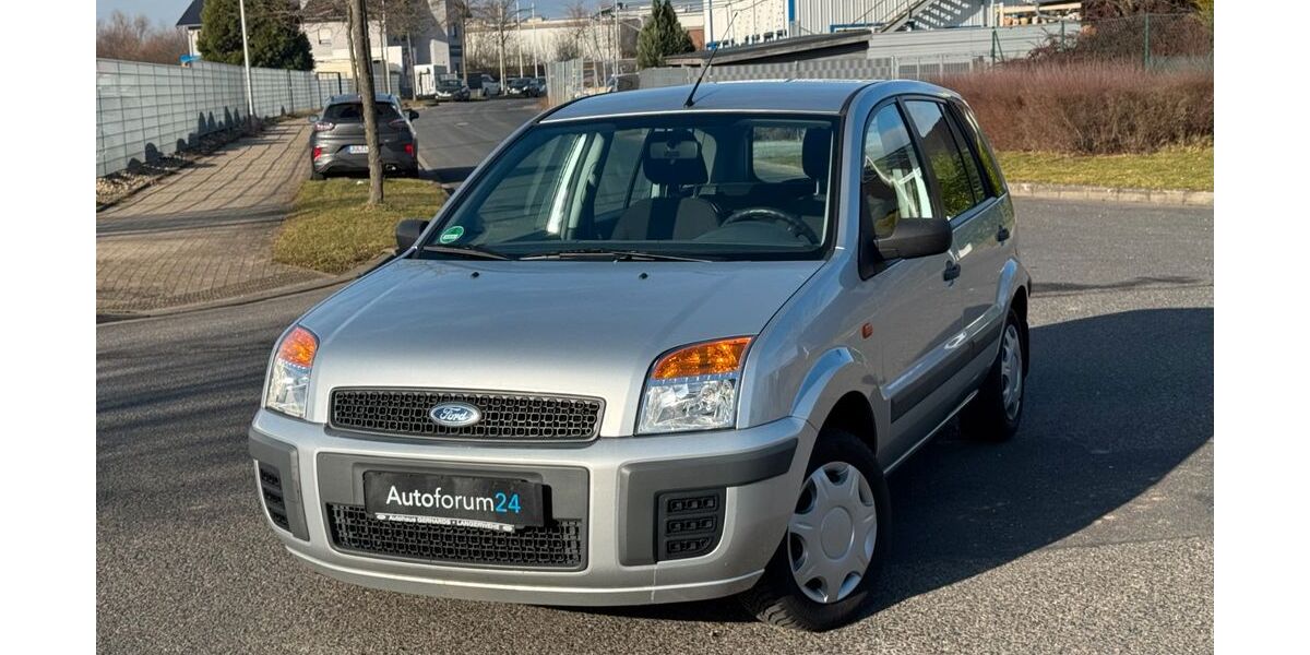 Ford Fusion 74.000 km 2.899 &euro; Jülich 52428