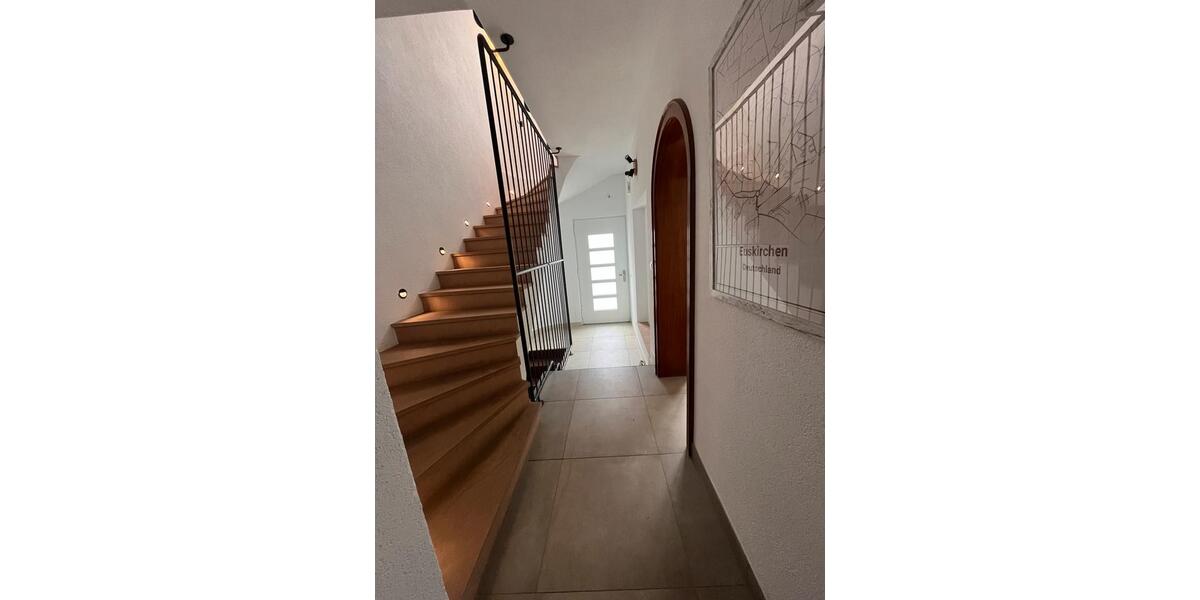 Maisonettenwohnung Euskirchen - 4 Zimmer, 158 m&sup2;, 1.870&euro; | Angebot:25751664