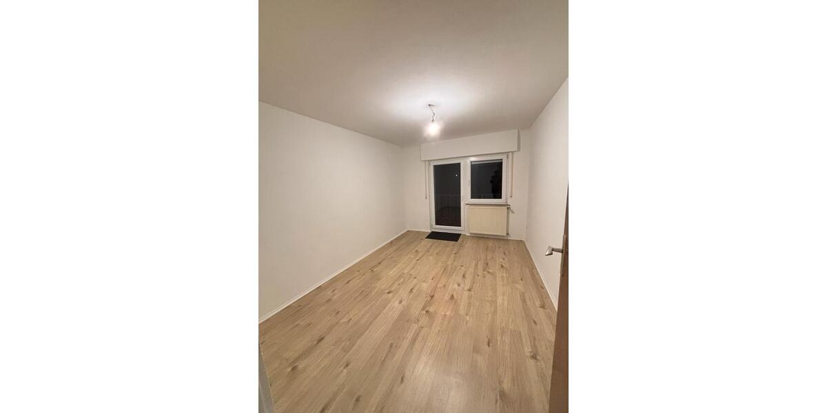 Terrassenwohnung Düren Rölsdorf - 6 Zimmer, 125 m&sup2;, 1.750&euro; | Angebot:25164076