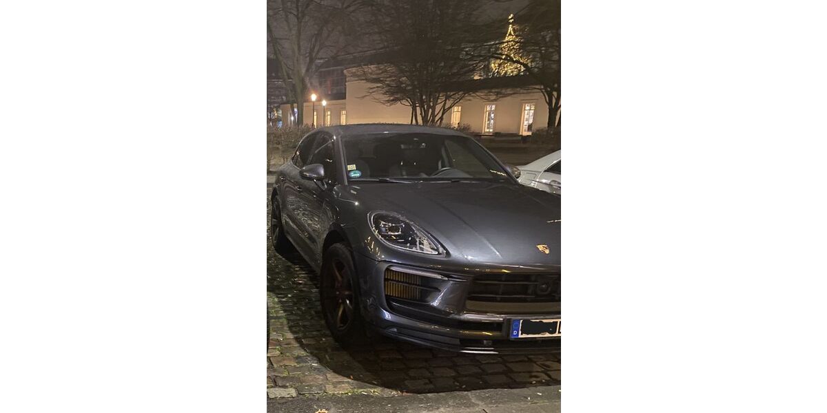 Porsche Macan 18.500 km 72.200 &euro; Aachen 52078