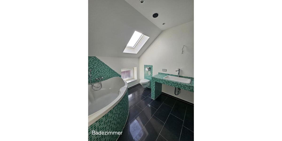 Etagenwohnung Düren Mariaweiler-Hoven - 2.5 Zimmer, 90 m&sup2;, 850&euro; | Angebot:25443963