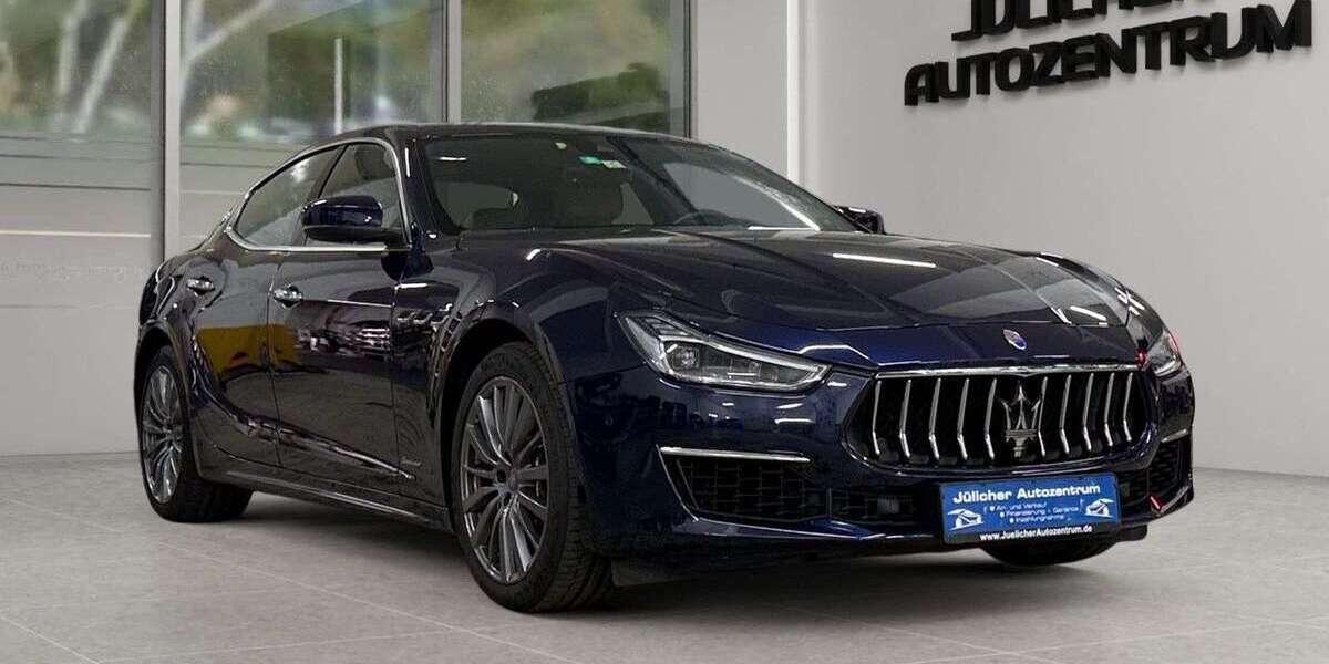 Maserati Ghibli 110.000 km 35.990 &euro; Jülich 52428