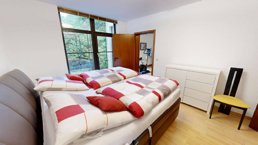 Etagenwohnung Erftstadt-Liblar Lechenich - 3 Zimmer, 83 m&sup2;, 234.000&euro; | Angebot:26674115