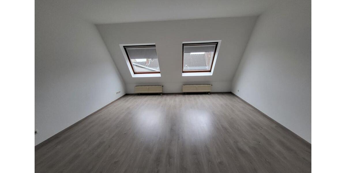 Dachgeschoßwohnung Elsdorf - 2 Zimmer, 56 m&sup2;, 590&euro; | Angebot:26456134