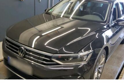 VW Passat Variant 59.784 km 24.970 &euro; Aachen 52078