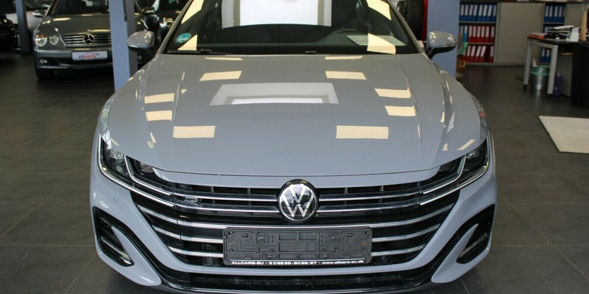VW Arteon 2.0 TSI OPF DSG R Line 106.743 km 24.980 &euro; Euskirchen 53881