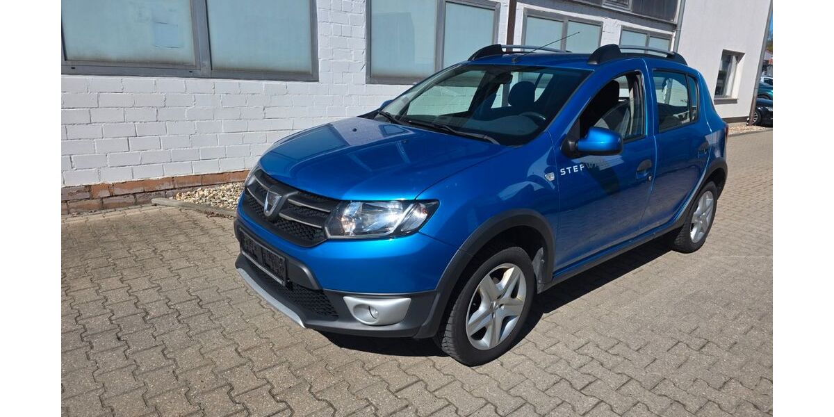 Dacia Sandero 245.000 km 4.790 &euro; Eschweiler 52249