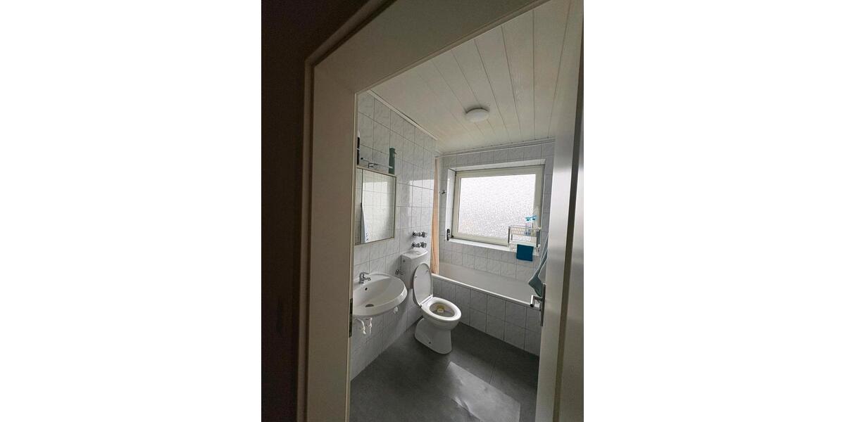 Etagenwohnung Euskirchen - 3 Zimmer, 69 m&sup2;, 1.260&euro; | Angebot:25968677