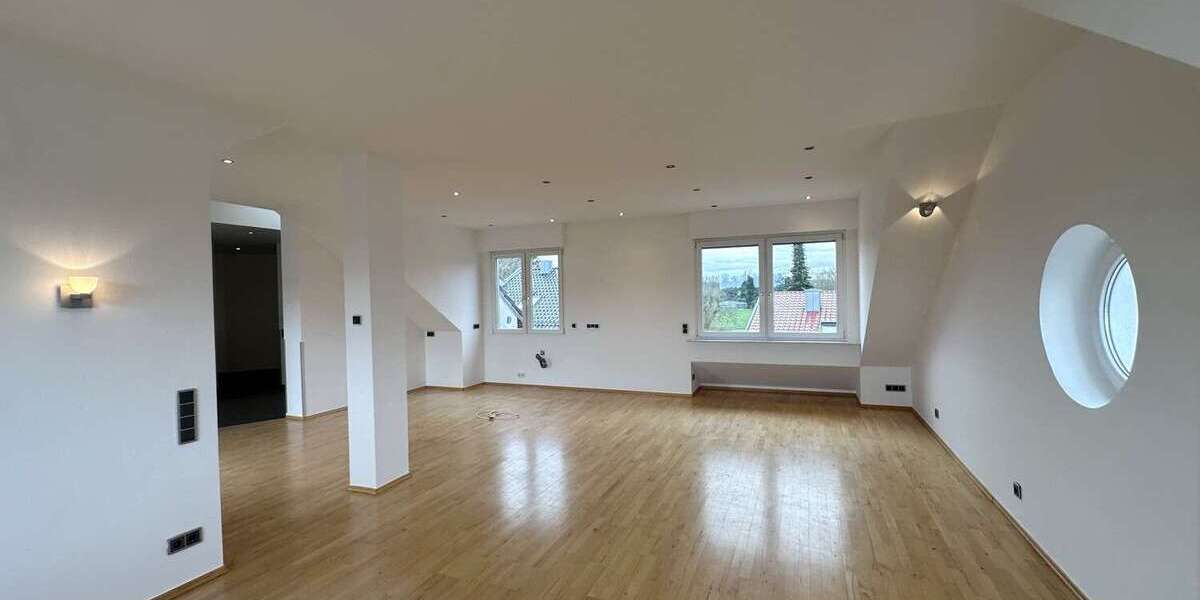 Etagenwohnung Eschweiler - 4 Zimmer, 128 m&sup2;, 339.000&euro; | Angebot:25974638