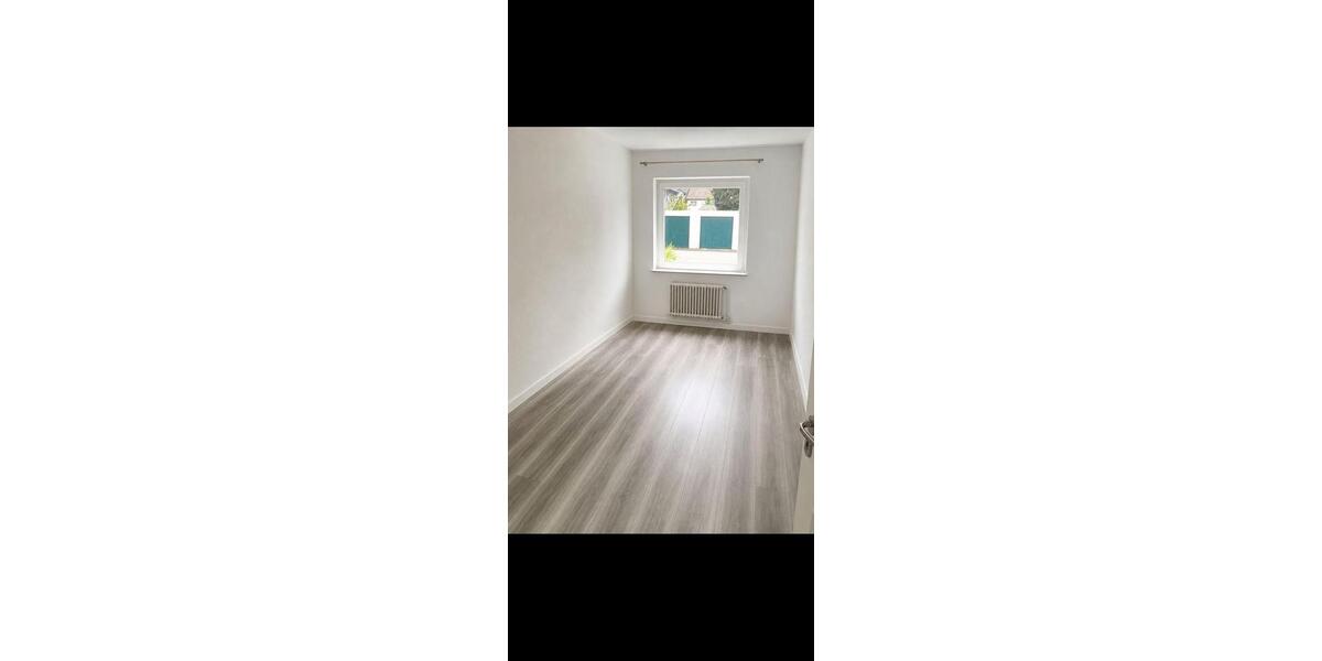 Etagenwohnung Herzogenrath - 3 Zimmer, 93 m&sup2;, 760&euro; | Angebot:26581492