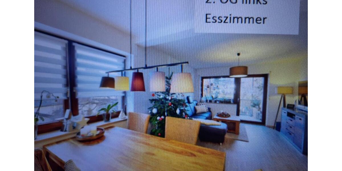 Etagenwohnung Herzogenrath - 8 Zimmer, 244 m&sup2;, 670.000&euro; | Angebot:25591053