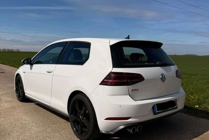 VW Golf 113.000 km 16.900 &euro; Würselen 52146