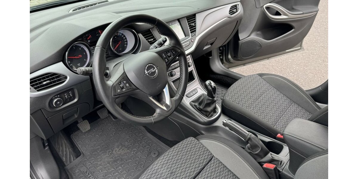 Opel Astra K Klima Navi Temp CarPlay AHK ServNeu 1.Hd 100.000 km 10.000 &euro; Erftstadt 50374