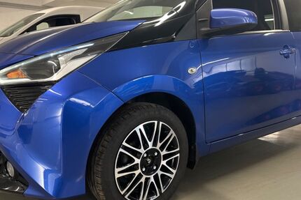 Toyota Aygo (X) 128.500 km 9.900 &euro; Stolberg 52224