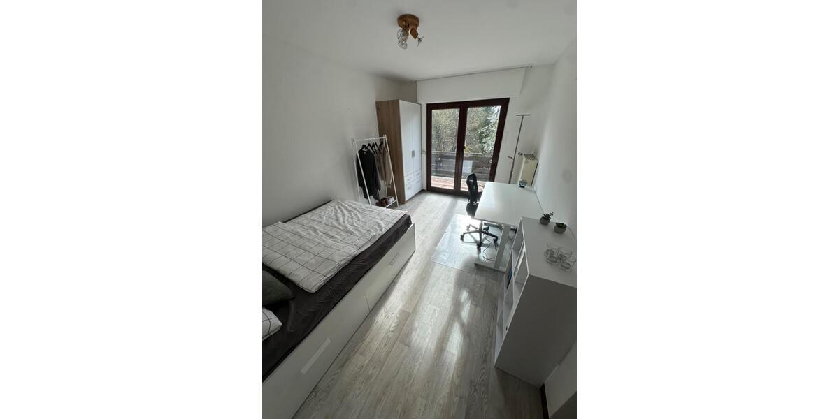 Etagenwohnung Aachen Aachen-Mitte - 1 Zimmer, 14 m&sup2;, 600&euro; | Angebot:25721981