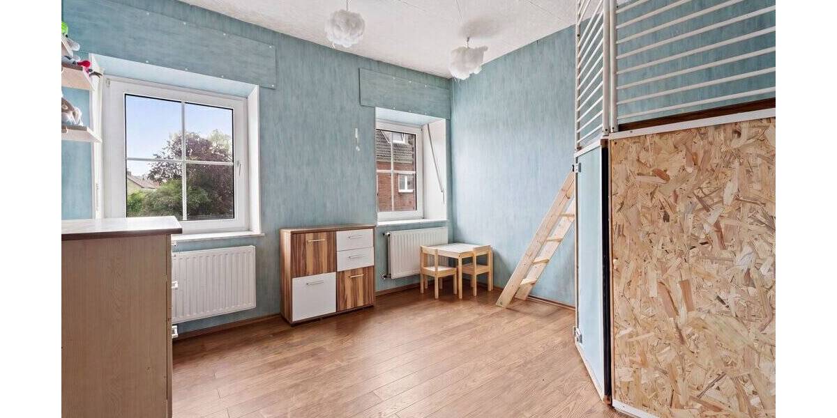 Mehrfamilienhaus, Wohnhaus Alsdorf Schaufenberg - 6 Zimmer, 136 m&sup2;, 219.000&euro; | Angebot:26695938