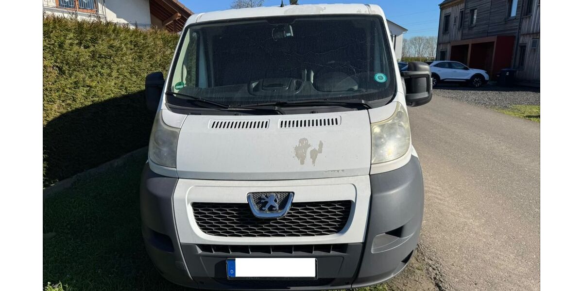 Peugeot Boxer 124.000 km 5.499 &euro; Brühl 50321
