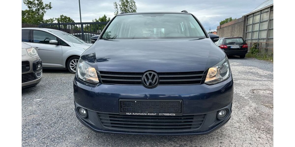 VW Touran 341.000 km 3.900 &euro; Alsdorf 52477