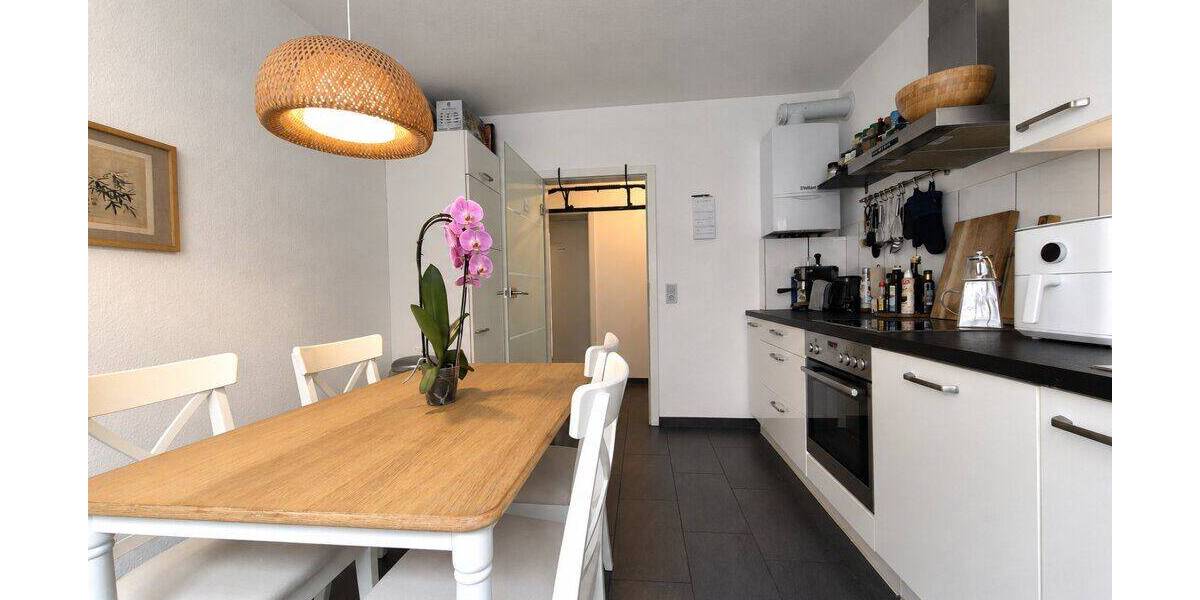 Etagenwohnung Aachen Aachen-Mitte - 2 Zimmer, 75 m&sup2;, 249.000&euro; | Angebot:26787495