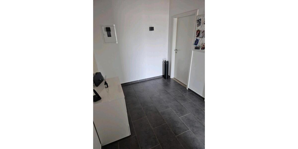 Dachgeschoßwohnung Eschweiler - 2.5 Zimmer, 75 m&sup2;, 850&euro; | Angebot:26613514