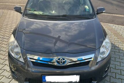 Toyota Auris 197.500 km 6.900 &euro; Aachen 52078