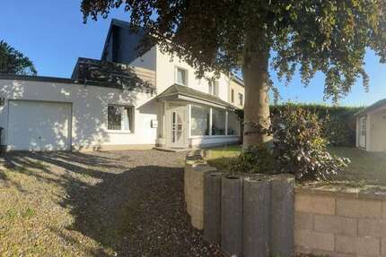 Haus Stolberg Zweifall - 5 Zimmer, 180 m&sup2;, 350.000&euro; | Angebot:25457752