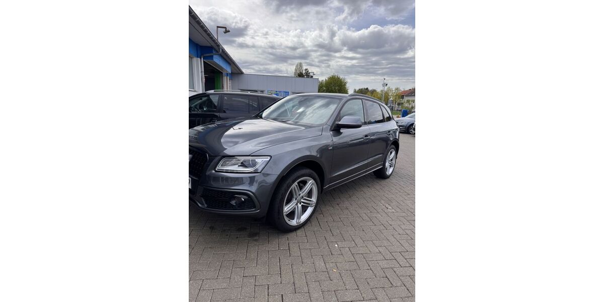 Audi Q5 243.000 km 12.800 &euro; Würselen 52146