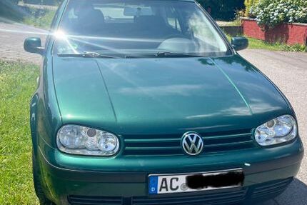 VW Golf 180.000 km 1.450 &euro; Roetgen 52159