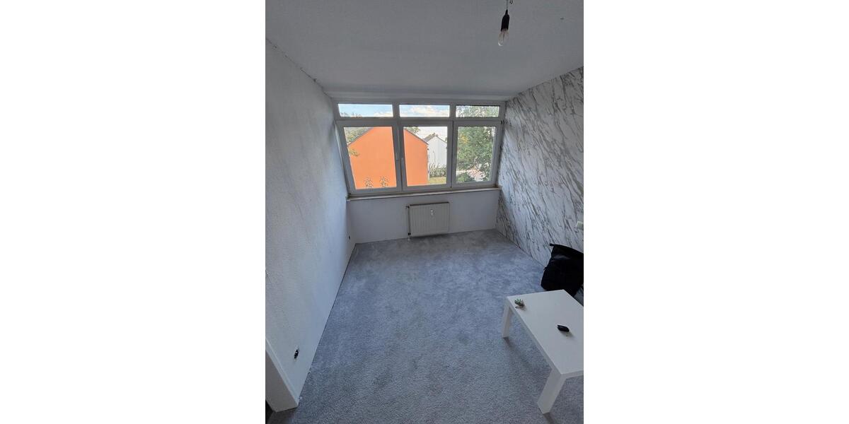 Etagenwohnung Eschweiler - 2 Zimmer, 37 m&sup2;, 670&euro; | Angebot:25926361