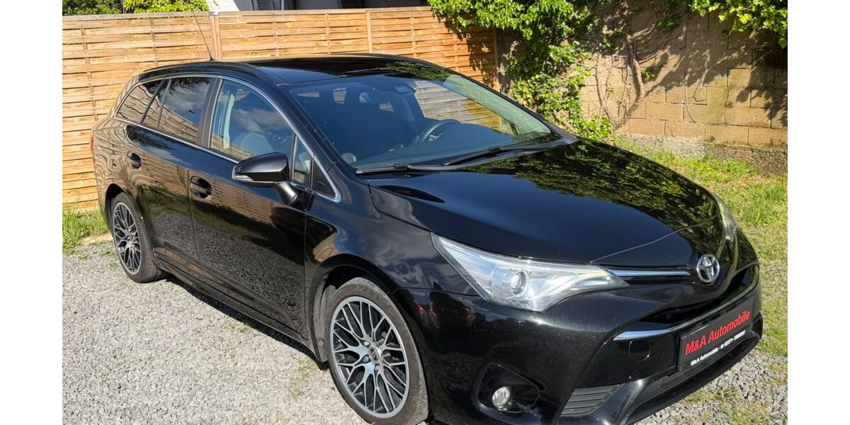 Toyota Avensis 226.200 km 9.450 &euro; Bergheim 50126