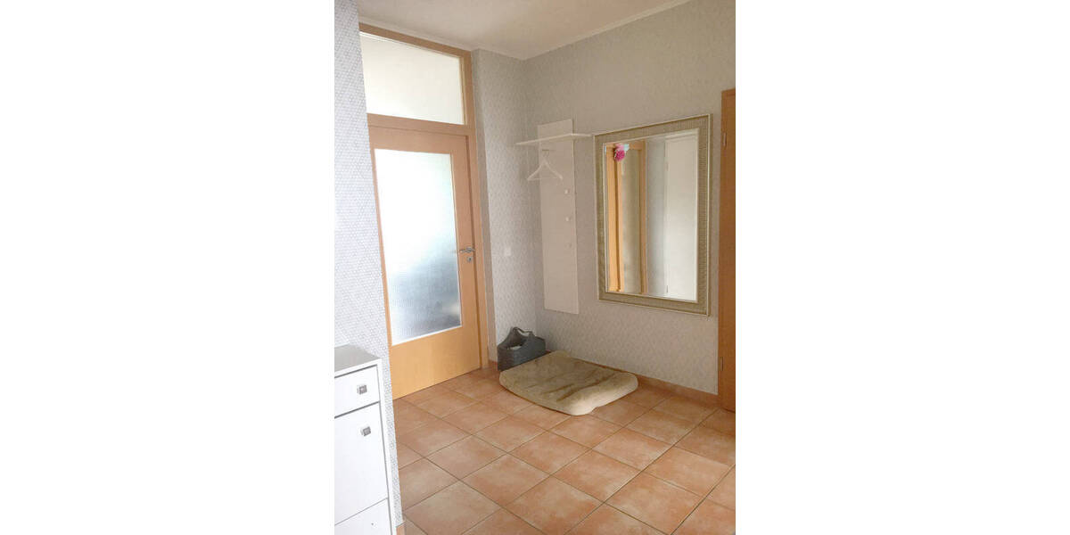 Etagenwohnung Erftstadt-Erp Lechenich - 3 Zimmer, 102 m&sup2;, 1.450&euro; | Angebot:25997897