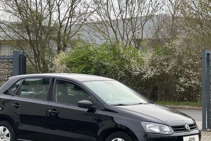 VW Polo 107.098 km 5.499 &euro; Jülich 52428