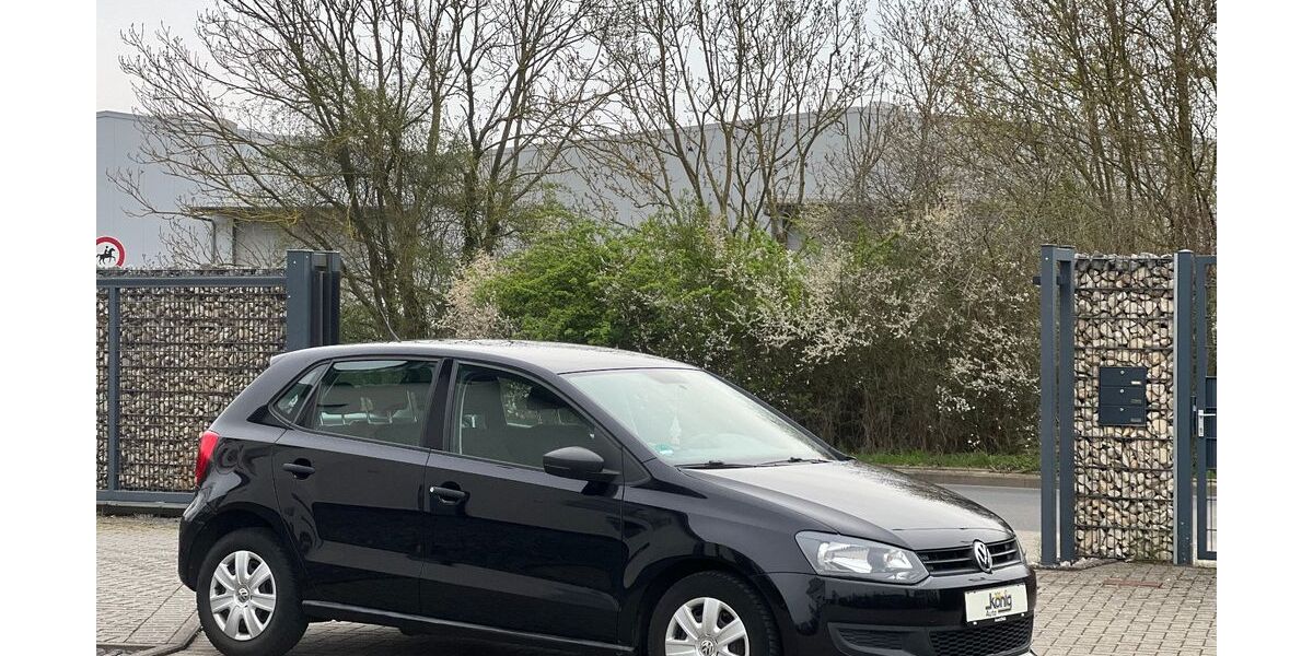 VW Polo 107.098 km 5.499 &euro; Jülich 52428