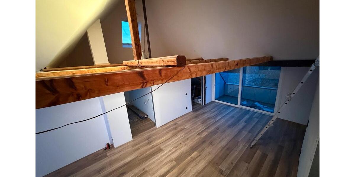 Dachgeschoßwohnung Baesweiler - 3 Zimmer, 85 m&sup2;, 1.200&euro; | Angebot:26627126