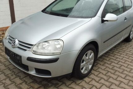 VW Golf 37.000 km 4.490 &euro; Eschweiler 52249