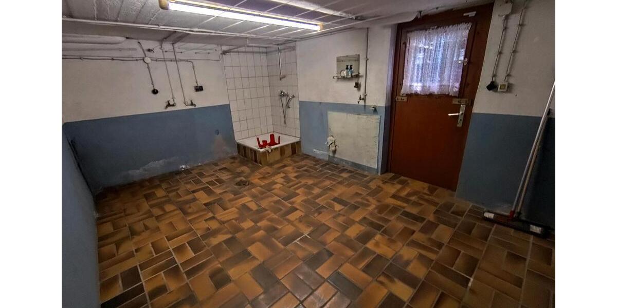 Einfamilienhaus Stolberg (Rheinland) - 6.5 Zimmer, 104 m&sup2;, 310.000&euro; | Angebot:25292212