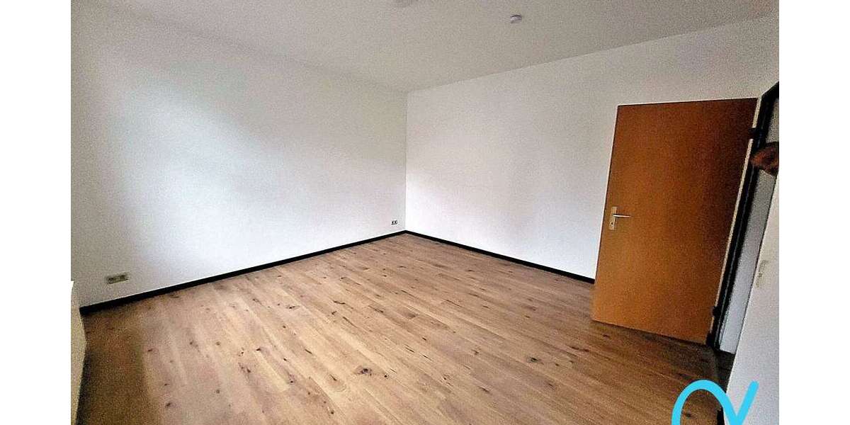 Einfamilienhaus Eschweiler - 7 Zimmer, 250 m&sup2;, 385.000&euro; | Angebot:21127155