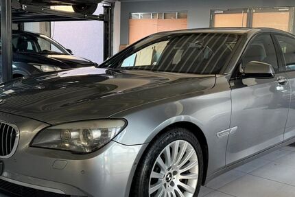 BMW 750 268.000 km 7.850 &euro; Brühl 50321